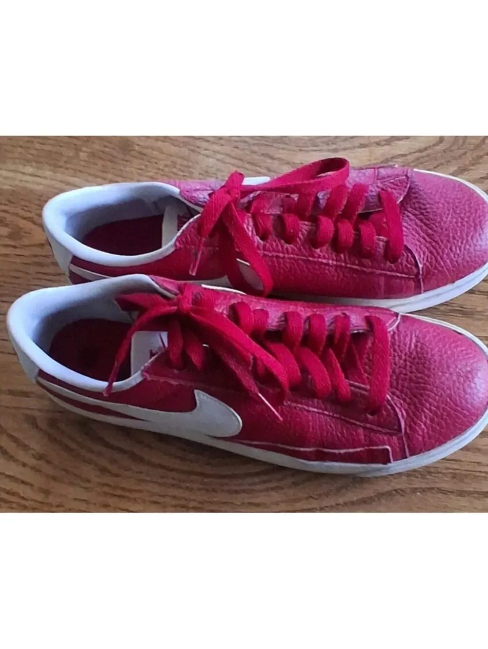 Nike Red Leather Low-Top Sneakers Women Size US 8